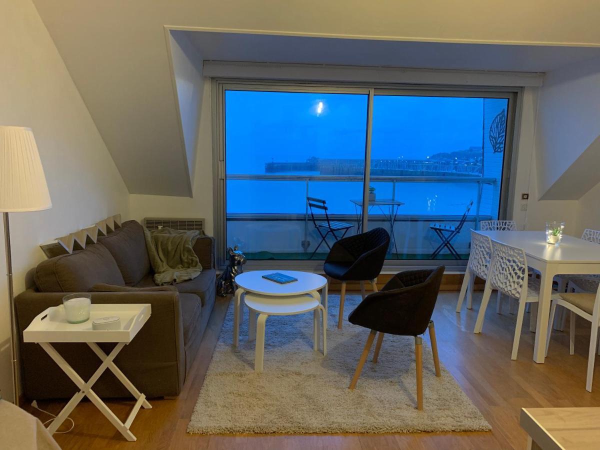 Un Balcon Sur La Mer, Acces Direct A La Plage กรองวิลล์ ภายนอก รูปภาพ