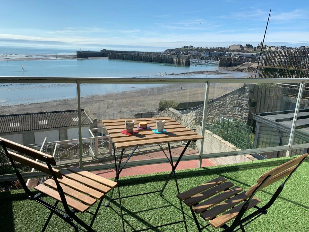 Un Balcon Sur La Mer, Acces Direct A La Plage กรองวิลล์ ภายนอก รูปภาพ